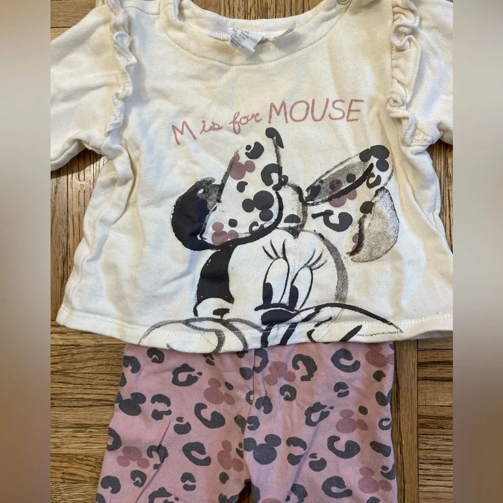 Disney Minnie Mouse Sweatshirt and Leggings set